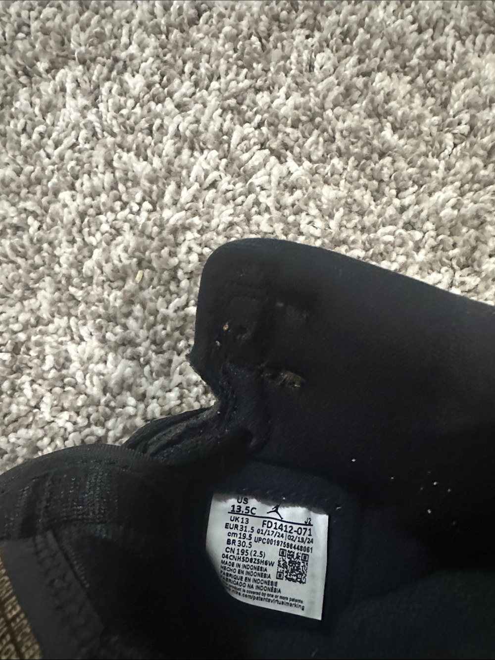 Nike Black and Gold High-Top Sneakers - Picture 5 of 6